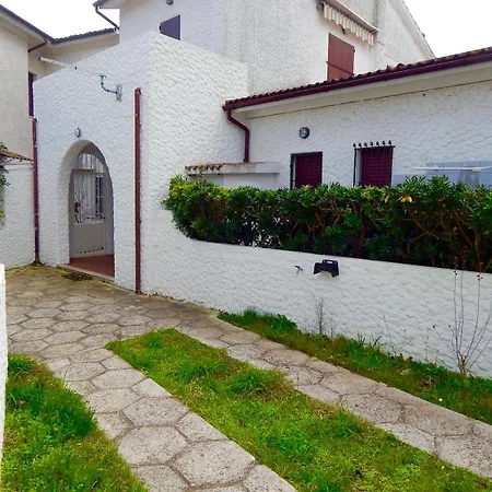 M107 - Marcelli, Trilocale Con Giardino A 200mt Dal Mare * Marcelli