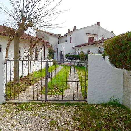 M107 - Marcelli, Trilocale Con Giardino A 200mt Dal Mare Marcelli