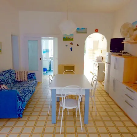 Marcelli, Trilocale Con Giardino A 200mt Dal Mare Daire Marcelli